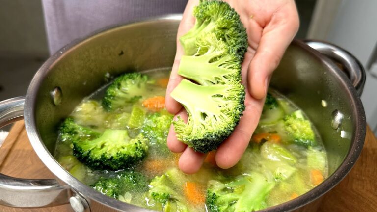 10 Ways to Boost Your Health with My Daily Broccoli Soup Recipe!